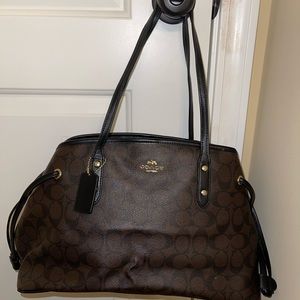 Coach Bag (classic)